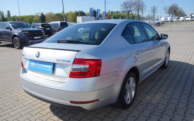 Skoda Octavia cena 66000 przebieg: 92085, rok produkcji 2019 z Rzepin małe 352